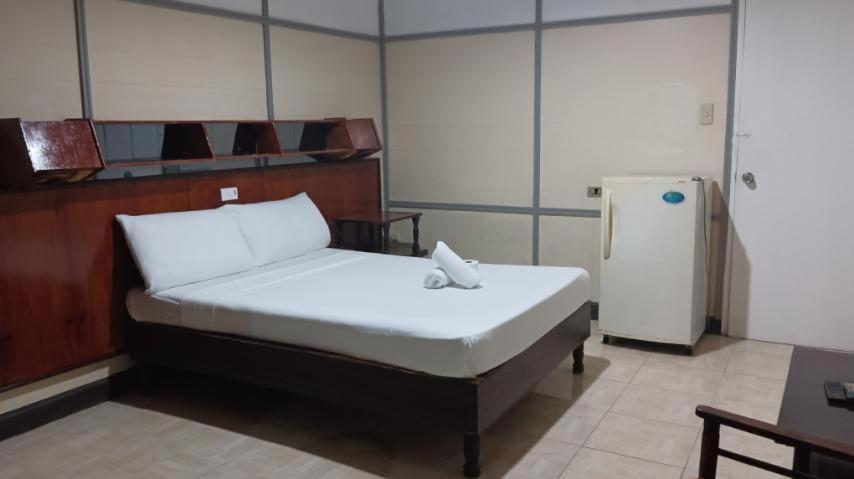 2 Hotel Saleh آنغلوس المظهر الخارجي الصورة