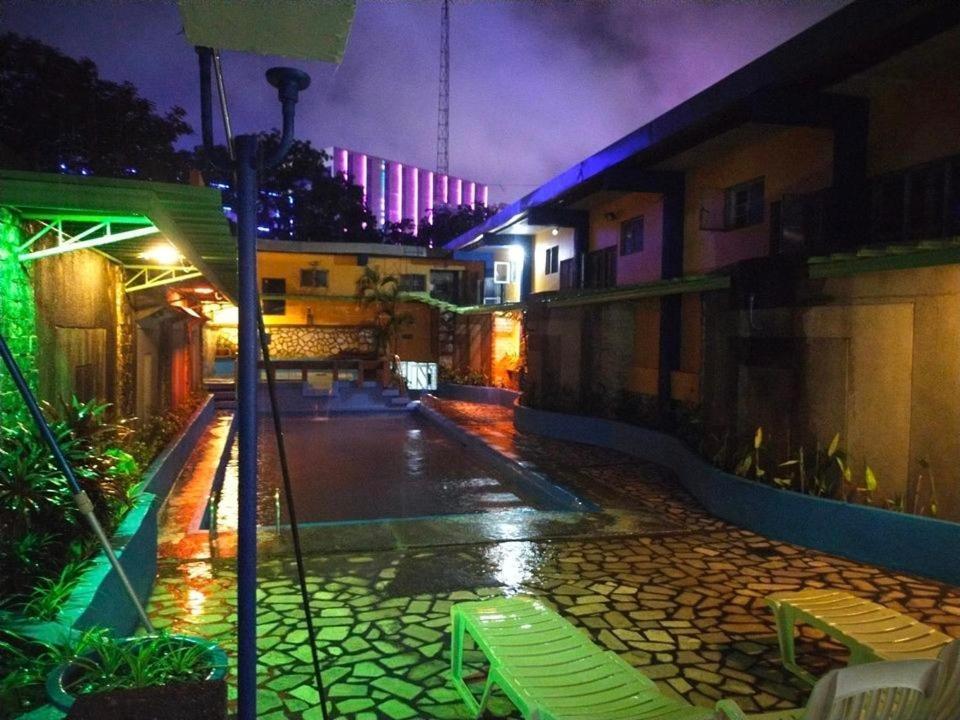 2 Hotel Saleh آنغلوس المظهر الخارجي الصورة