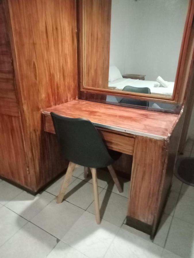 2 Hotel Saleh آنغلوس المظهر الخارجي الصورة